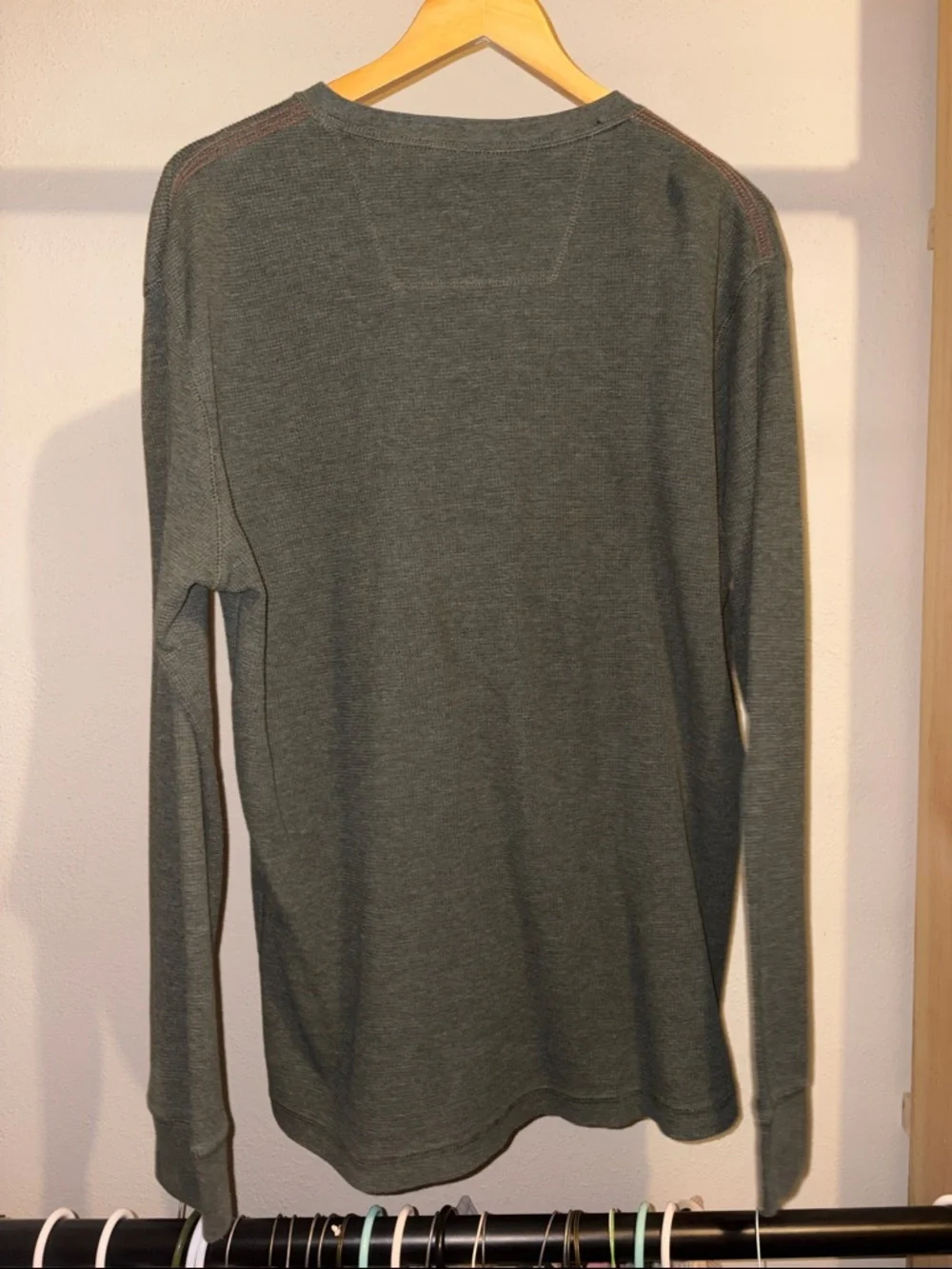 G.H. Bass & Co. Men's Olive Green Long-Sleeve Henley Top - Picture 2 of 3